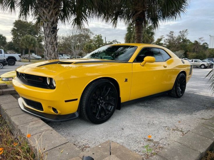 Thumbnail Photo undefined for 2018 Dodge Challenger